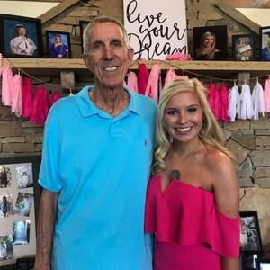 Meet your Posher, Chloe